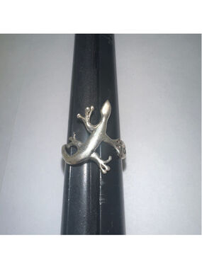 Women's Unbranded Silver Lizard Statement Ring
